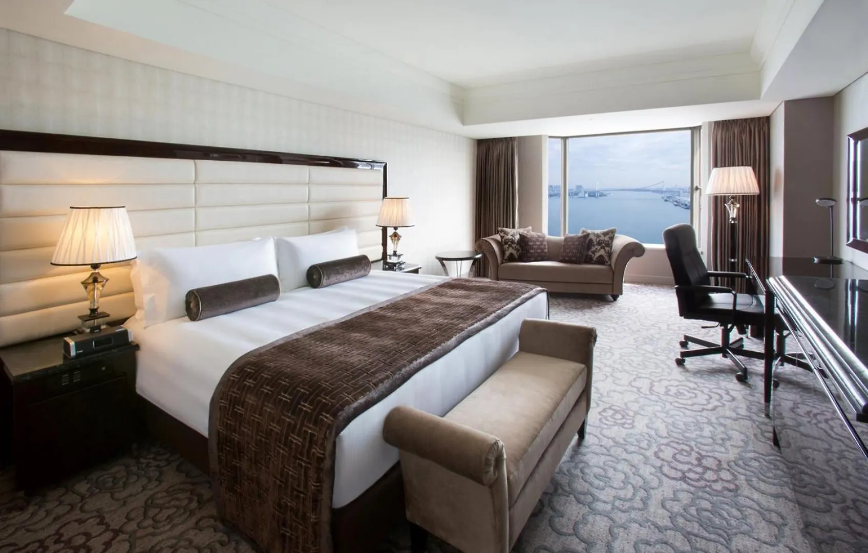 Отель Intercontinental Tokyo Bay By Ihg